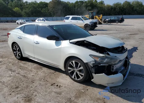 2017 Nissan Maxima 3.5S z USA, uszkodzony, nr VIN 1N4AA6AP3HC360766